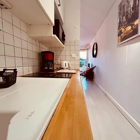 Red Master Saint-Tropez